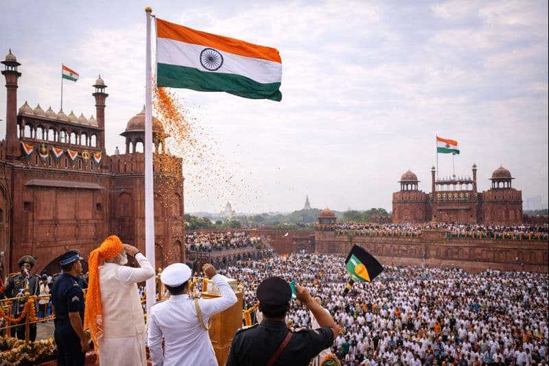 Independence Day Flag Hoisting at Red Fort New Delhi - Prime Minister of India