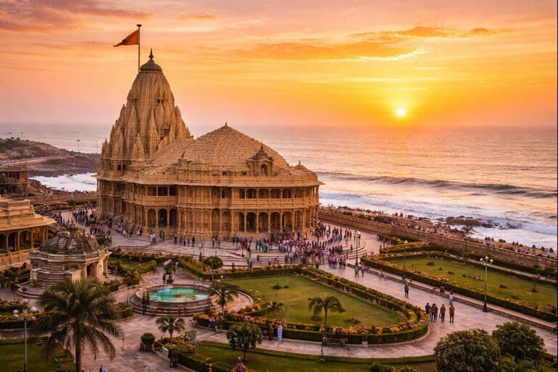 Somnath Temple Gujarat - One of twelve Jyotirlinga shrines of Shiva